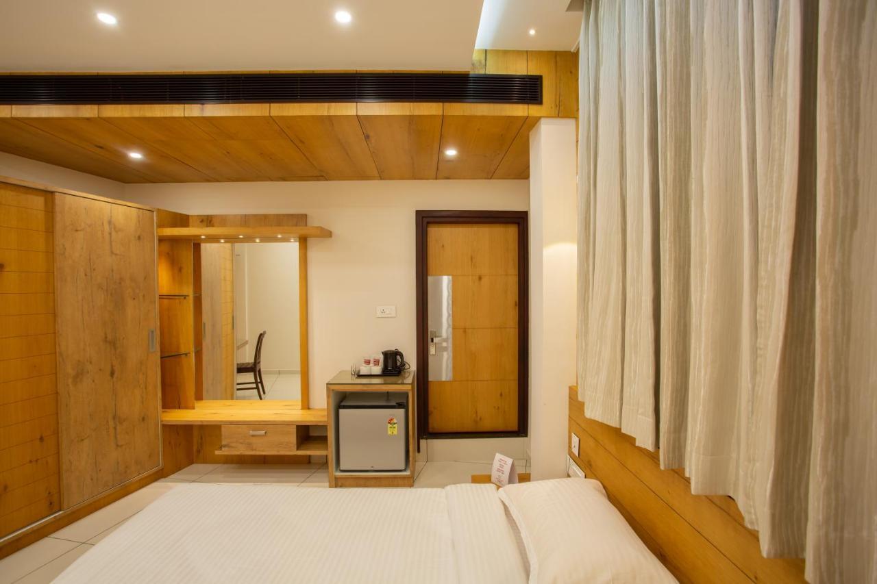 Hasco Tower Hotel Palakkad Exterior photo
